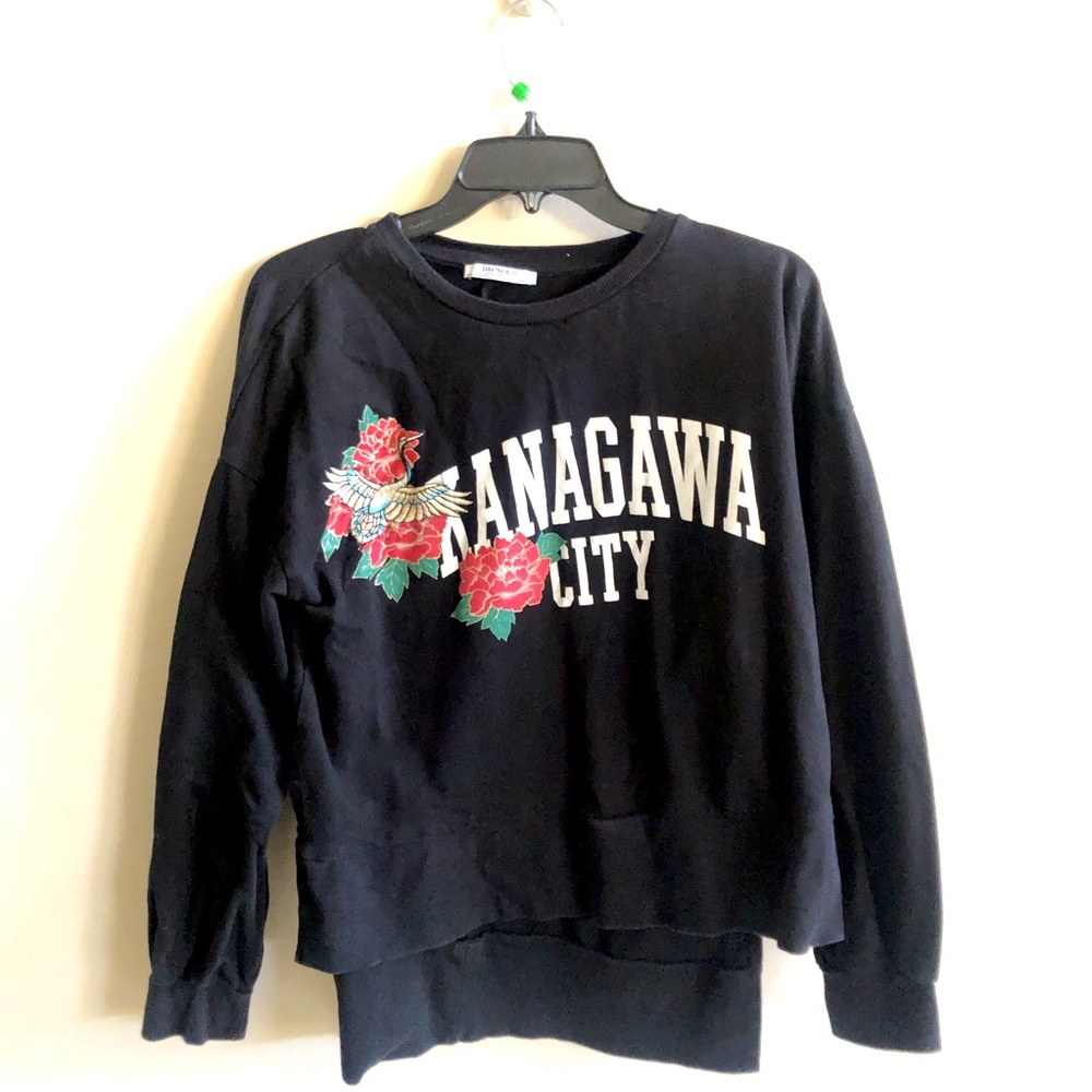 Zara Kanagawa City High-Low Crewneck Sweatshirt